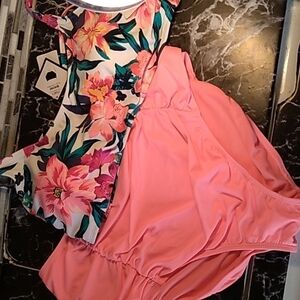 Nwt Rue 21 1X fully covered bikini